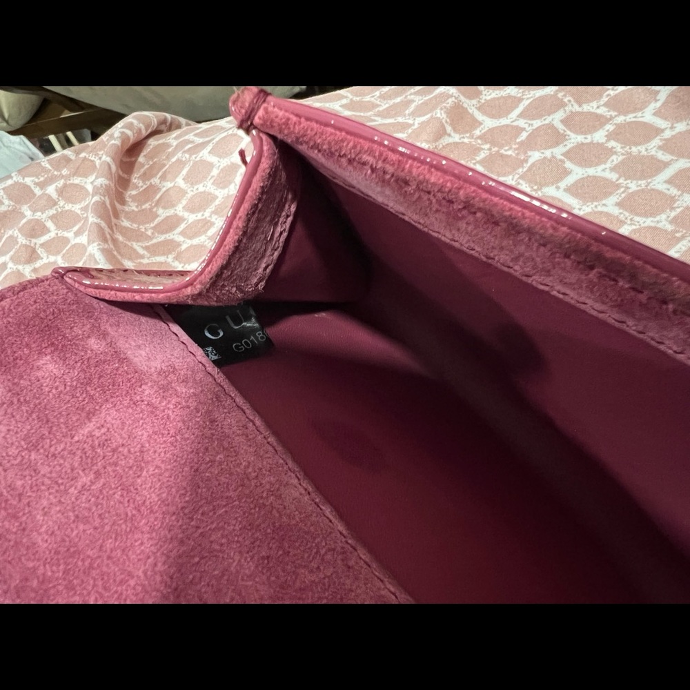 Authentic Gucci Clutch - Picture 3 of 6